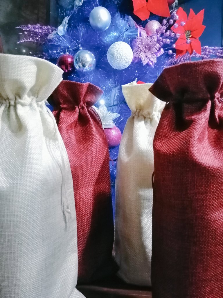 valoroussouvnr's tweet photo. Add-ons:

💜 Drawstring gift bag (big) PHP 85 each https://t.co/Qys1S11YQn