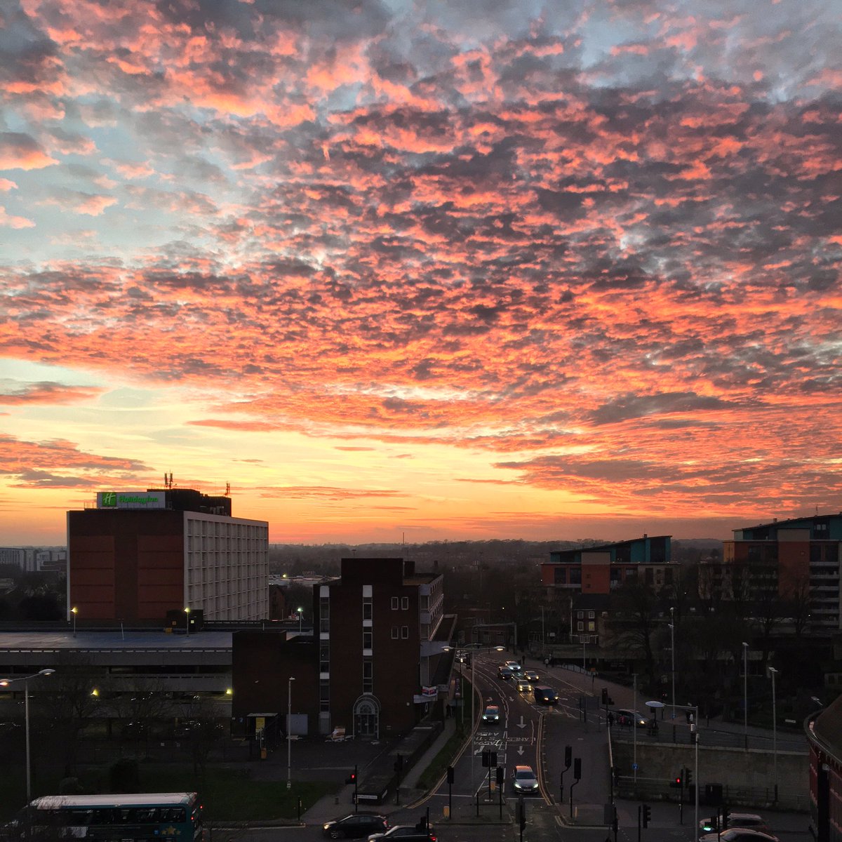 Leigh984's tweet photo. @leicesterfest @dancingonice @visit_leicester Alongside a visit to the #IceRink a trip on the #WheelOfLight is well worth doing, seeing #Leicester from high up is something not to be missed (especially at sunset !) @visit_leicester @leicesterfest @BBCLeicester @sarhar1 https://t.co/kbV5snzIMh
