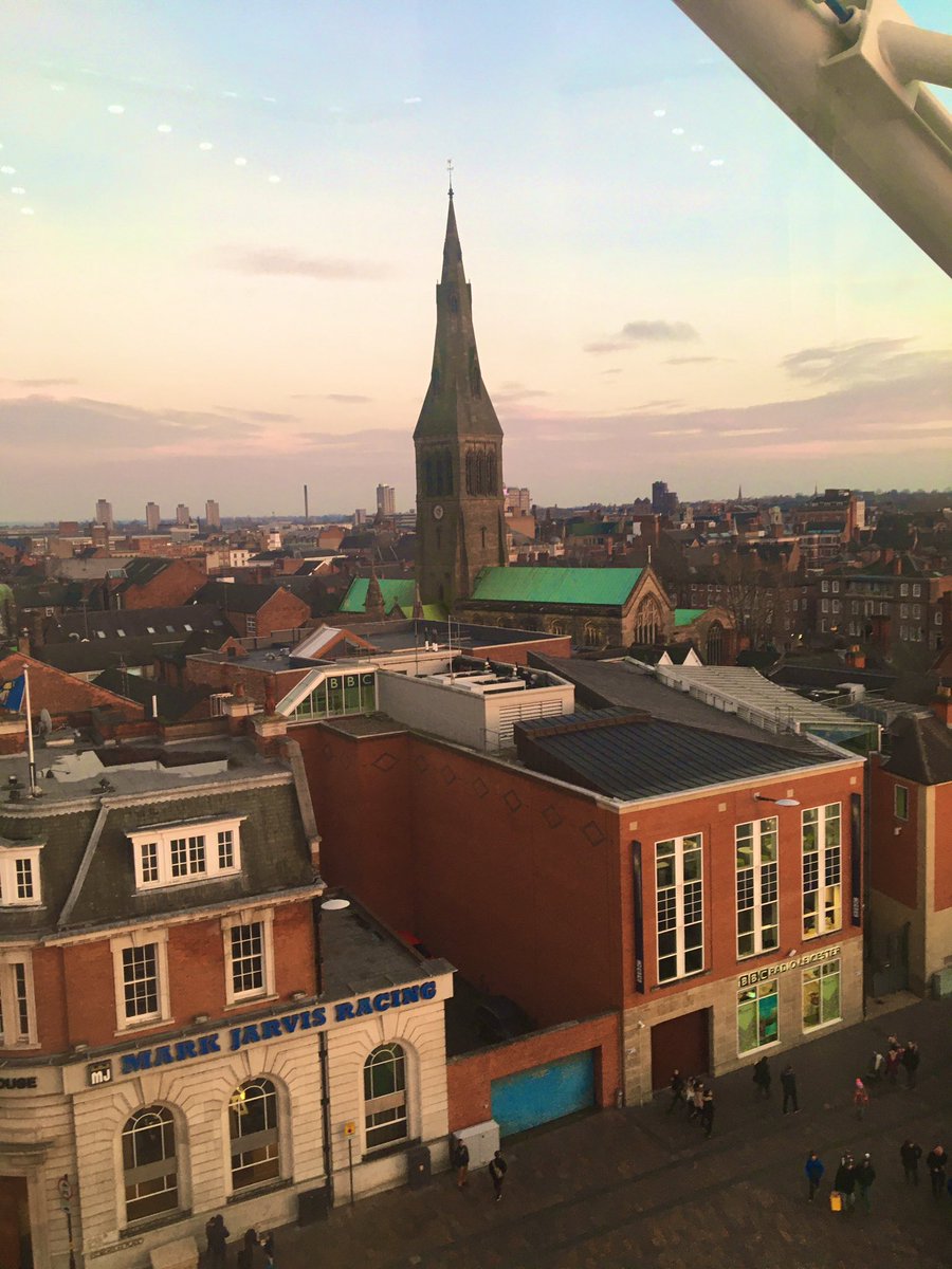 Leigh984's tweet photo. @leicesterfest @dancingonice @visit_leicester Alongside a visit to the #IceRink a trip on the #WheelOfLight is well worth doing, seeing #Leicester from high up is something not to be missed (especially at sunset !) @visit_leicester @leicesterfest @BBCLeicester @sarhar1 https://t.co/kbV5snzIMh