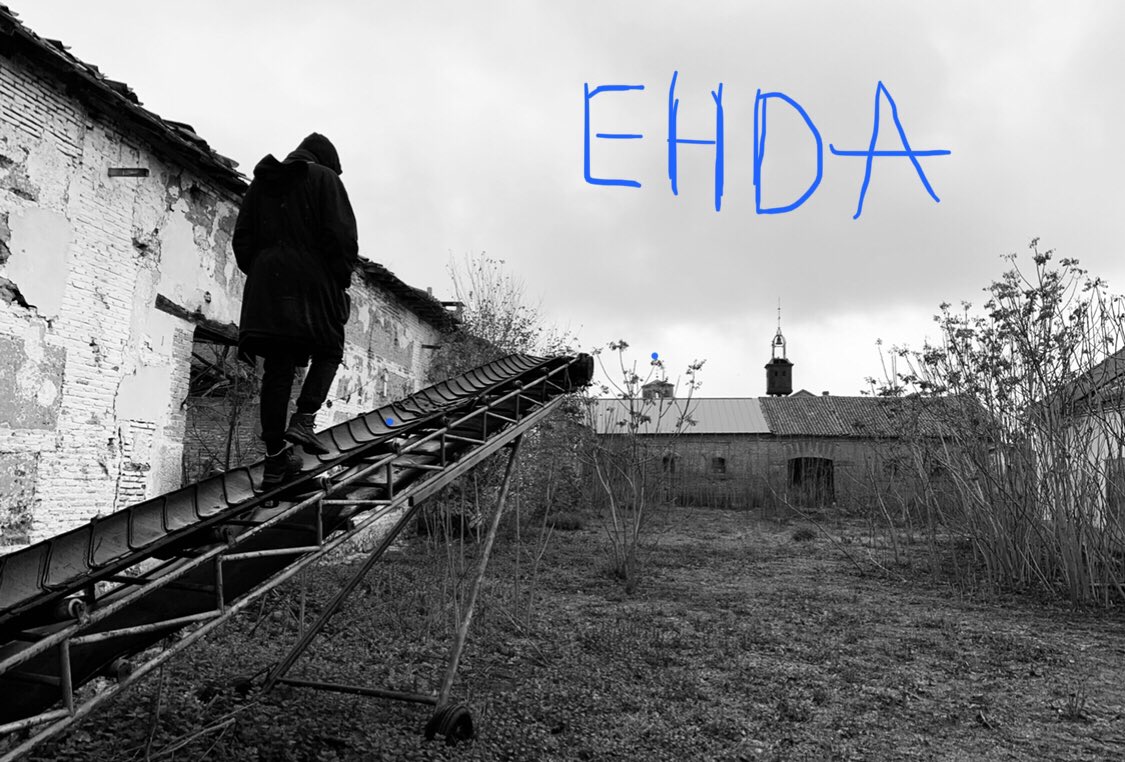 SantiSenso's tweet photo. Seguimos trabajando hoy 2019 y mañana 2020 con la nueva propuesta con el Lenguaje #ActosIntimos #ESTRENAMOS #EHDA #ElHolocaustoDelAmor un #workinprogress en #EspacioGallinero de @TeatroLabMadrid a finales de Enero #2020 @ActosIntimos https://t.co/8tK17oXpXJ