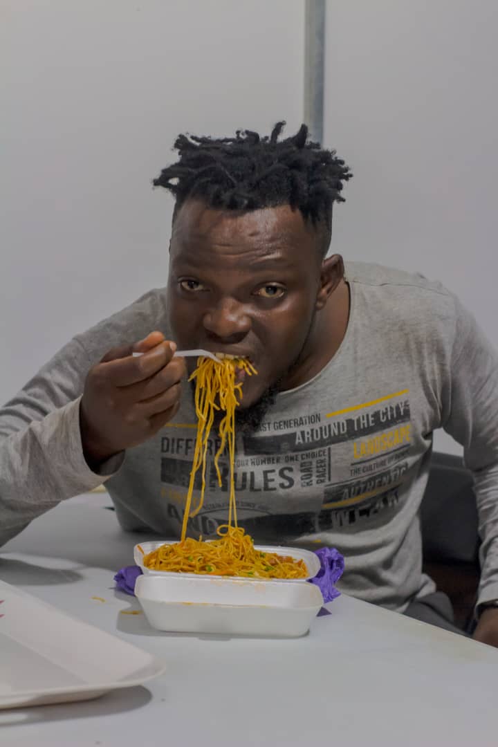 ayaramzybGh's tweet photo. We are working today #ContinentalNoodlesAndSpaghetti 🍝🍝

#LinkUpToNight Old Accra Station Zennit Bank in front of Sirjubi's Boutique Call-0247413133
#AfterChurch we will still be there till #3am https://t.co/EeBwIv7Iln