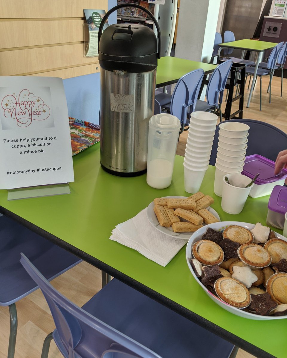 YarmouthLib's tweet photo. Join us for a cuppa, mince pie or a biscuit to say "Happy New Year to you all! ☕☕☕#justacuppa #nolonelyday #loveyourlibrary https://t.co/OZz0gHy0yd