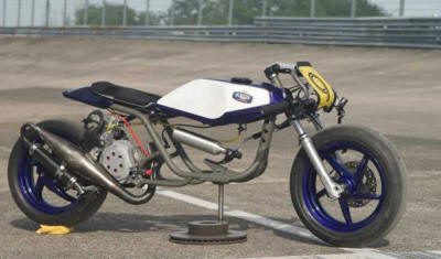 motorcycspecs's tweet photo. Piaggio ANX Sprint Racer by ANX Prototypes  German custom moto shop, ANX Prototypes, build this custom scooter, dubbed the ANX Sprint Racer, based on a 49cc two-stroke Piaggio NRG scooter...
https://t.co/lA6iRGtprW https://t.co/usUxwj2BI3