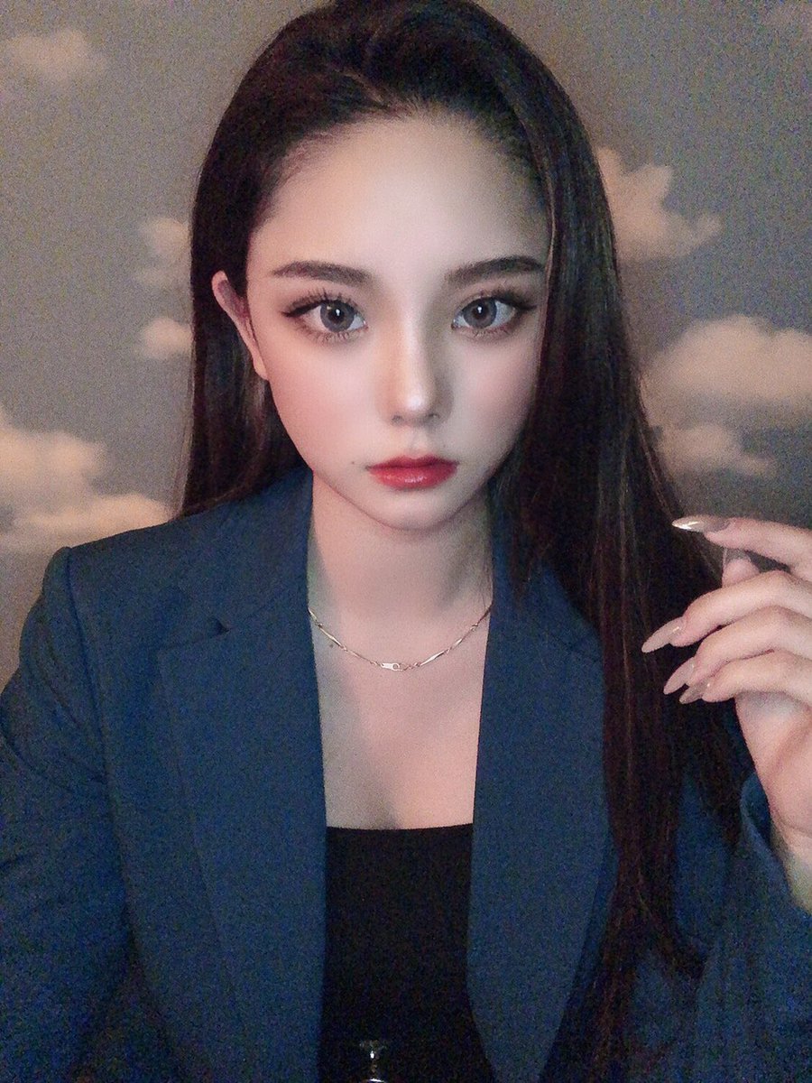 2019年は本当に色んな出来事が有った一年でした。

嬉しい事や悲しい事。
楽しかった事や悔しかった事。
いっぱい笑って😆
いっぱい泣いて💦
色んな経験をさせて頂きました。
この経験を生かし、来年も皆様に良い報告が出来ます様に全力で頑張ります宜しくお願い致します
本年は応援有難うございました