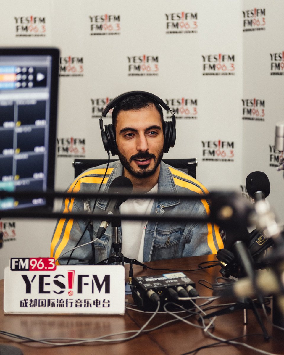 Kinda insane hearing that we peaked almost 10 million listeners live during this interview tonight! 😱 Looking so much forward to the show tonight!! 🔥