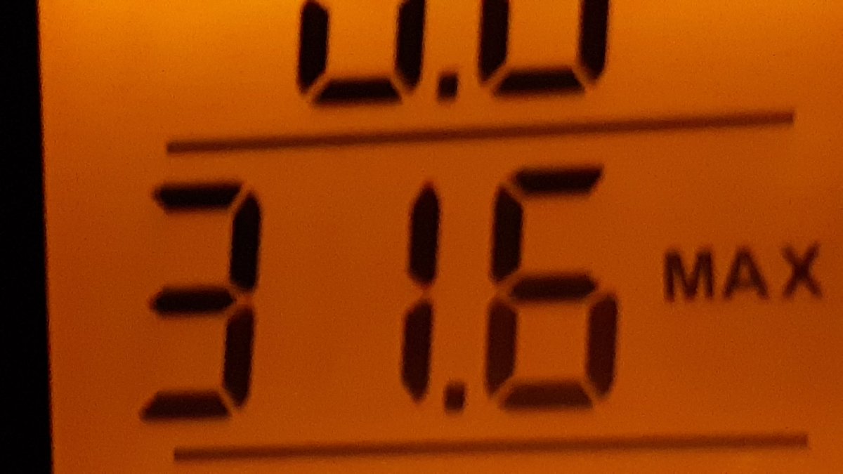 myrskyb's tweet photo. #säävuosi_2018 - myrskyä, ukkosta ja trombeja. Säävuosi 2018 oli vaiheikas mutta erityisesti se muistetaan ennätyshelteistä. Heinäkuun aikana #helleraja ylittyi peräti 27 päivänä. https://t.co/HznP8rg9XK