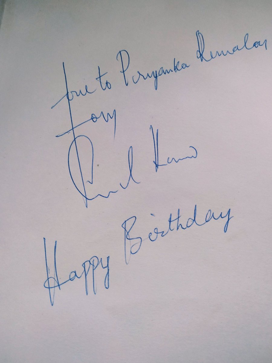 raemolla's tweet photo. அவர பாத்த சந்தோஷத்துல ஆட்டோகிராப் வாங்க மறந்த எனக்கு, இப்பிடி ஒரு பாக்யமா...
Totally on Cloud Nine!😍
Can't Thankyou enough @ikamalhaasan for the gift of a lifetime sir.🙏😍
Huge heartfelt thanks to @CupidBuddha &amp; @Kamaladdict7
This is indeed the bestest I could ever ask for.❤ https://t.co/RlOPrTRfsI