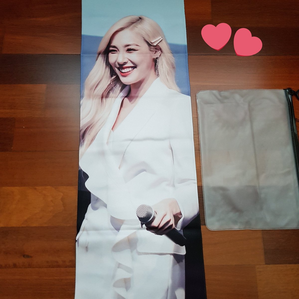 stfyoung1's tweet photo. แจก🎉 ต้อนรับปีใหม่ค่า ผ้าเชียร์สวยๆจากบ้าน foreveryoung2x
💕กติกา สุ่มจาก reply ค่ะ ขอรูป/gif/คลิปน้องปริ๊นซ์หรือรูปฟานี่กับน้องปริ๊นซ์น้องปริ๊นเซส คิดถึงน้องมากๆ ประกาศวันที่ 1 ม.ค.เย็นๆนะคะ^^

🎉Happy New Year 2020🎉 ขอให้เป็นปีที่ดีค่ะ😊 https://t.co/Rj3BelTZNp