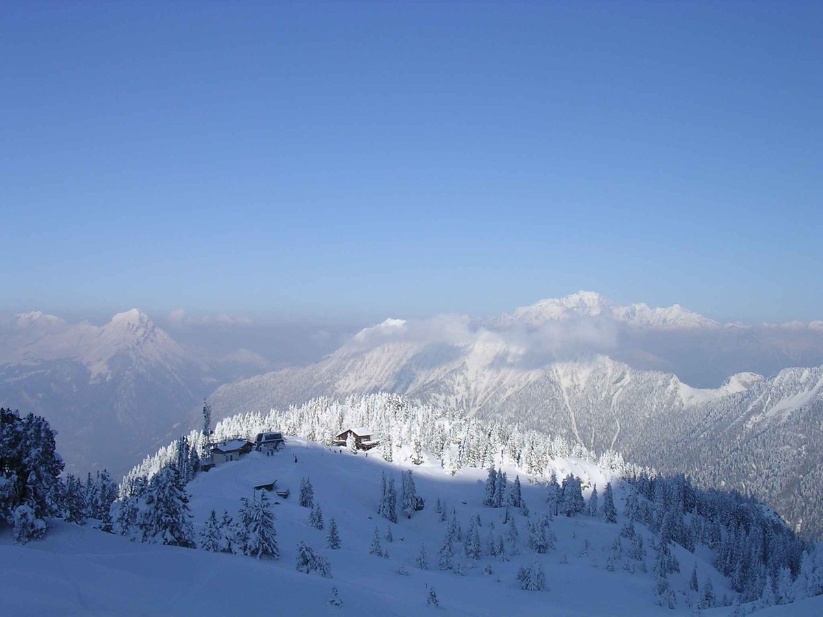 Sources lac Annecy tweet media