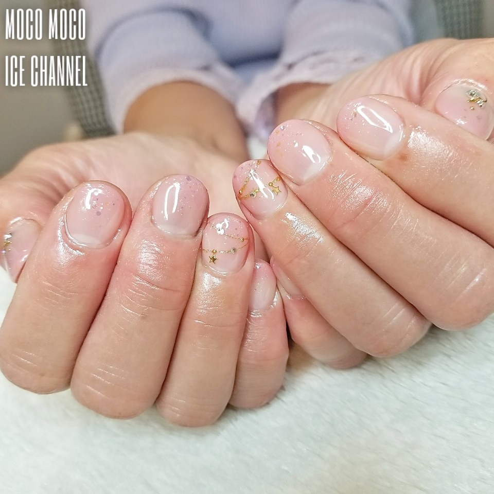 ট ইট র Ice Nailist あいすちゃん 冬のピンクネイル T Co Veve7mfrrp ネイル Nail 冬 冬ピンクネイル ピンクネイル グラデーションネイル ショートネイル グラデーションネイル オフィスネイル ブライダルネイル オーナメント