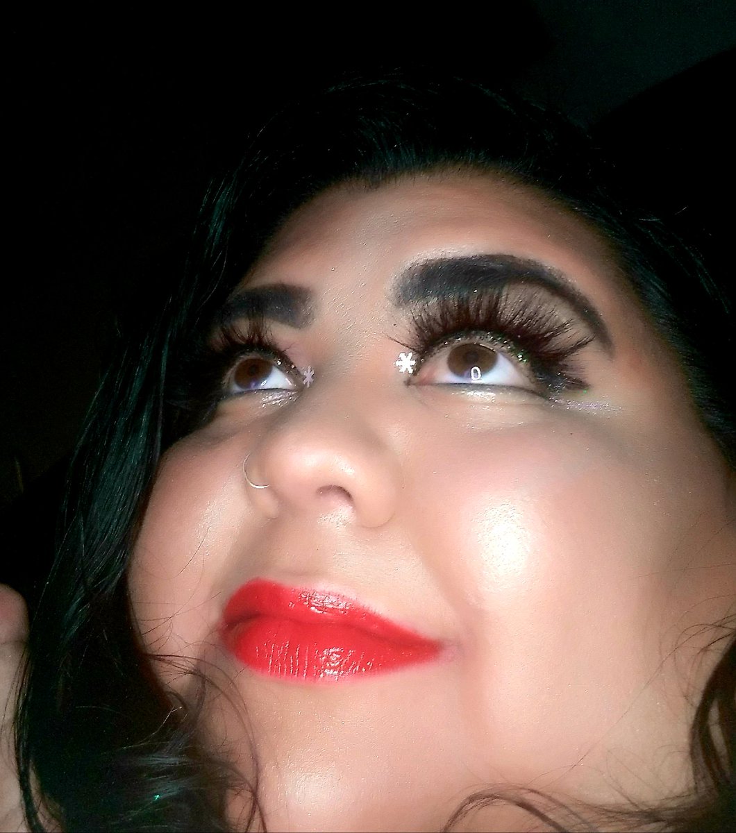 My.most recent glam look😍😍 its amazing how much a red lippie can just make any look go from plain to va-va-voom😉😉❤❤
