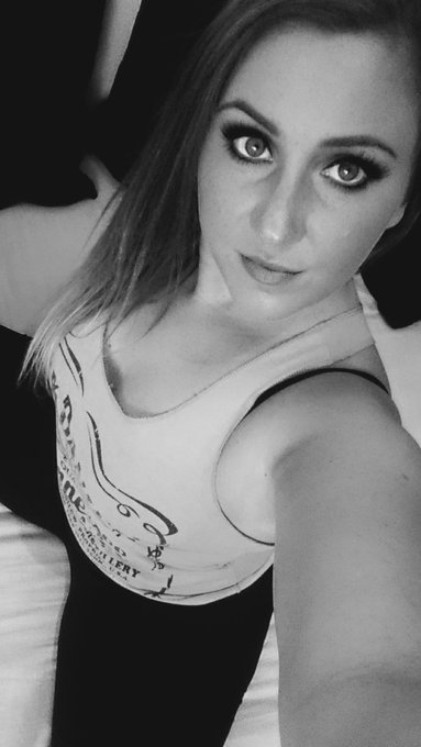 Guten Rutsch in neue Jahr w&uuml;nsche ich euch :)   https://t.co/mOTREPaRXP  visit my page darling :)   #visitmypage<a href="/tag/hot"class="tags"><span>#hot</span></a><a href="/tag/happynewyear"class="tags"><span>#happynewyear</span></a><a href="/tag/versaut"class="tags"><span>#versaut</span></a><a href="/tag/heiss"class="tags"><span>#heiss</span></a><a href="/tag/geil"class="tags"><span>#geil</span></a><a href="/tag/geilerarsch"class="tags"><span>#geilerarsch</span></a>