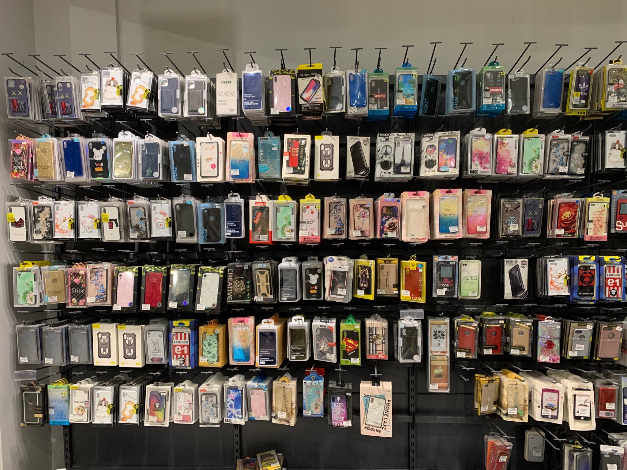 Cyberjaya Info On Twitter Meriahnya Kedai Gadget Times Di Shaftsbury Square Cyberjaya Ni Banyak Betul Aksesori Telefon Bimbit Harga Agak Berpatutan Https T Co Gbqorizxag Twitter