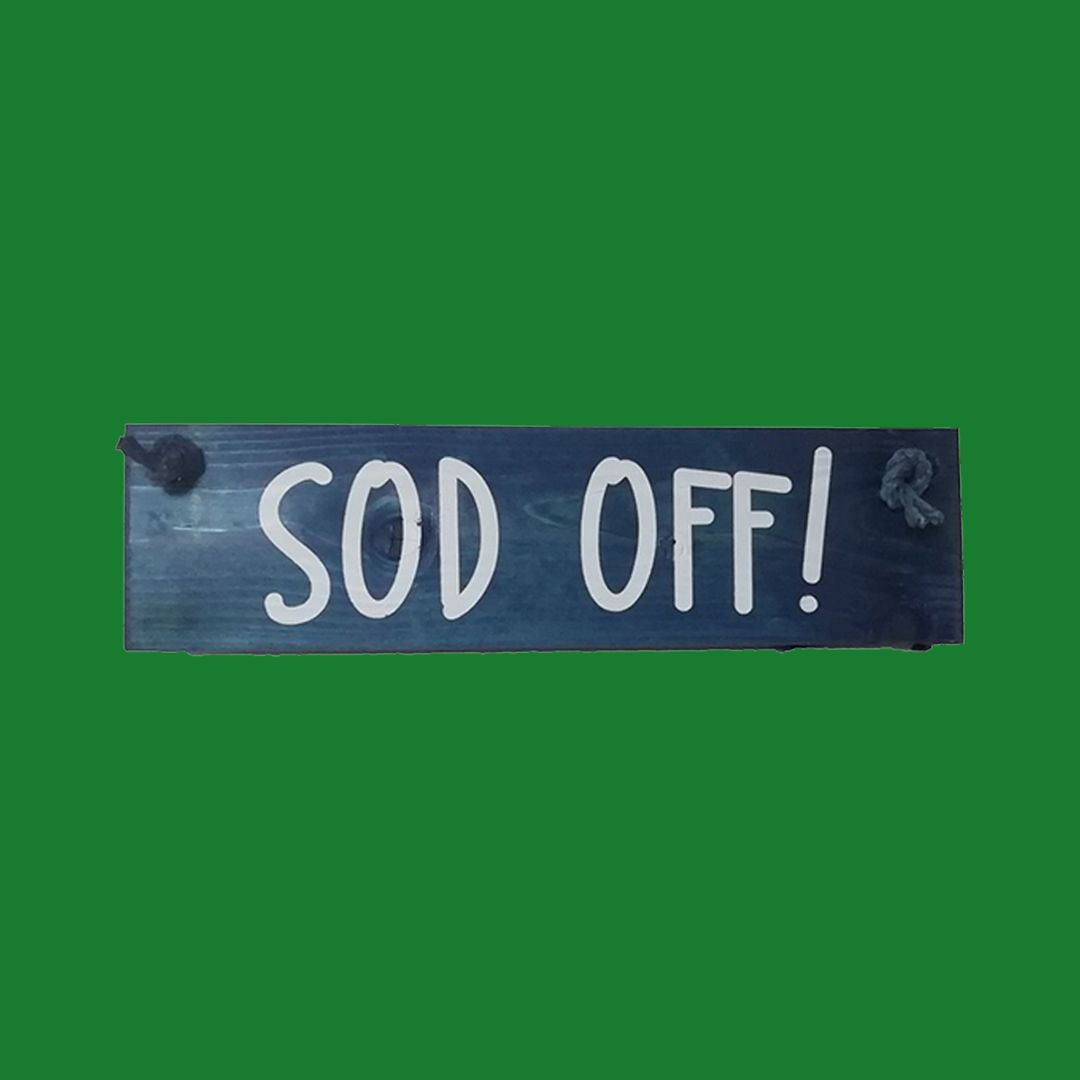 GalaxyXtra's tweet photo. Get these humorous signs for your garden 🌱 https://t.co/MtT6K4mVC0 #garden #sign #plaque #humour #comedy #decoration #display #plants https://t.co/peRfaHXIG5