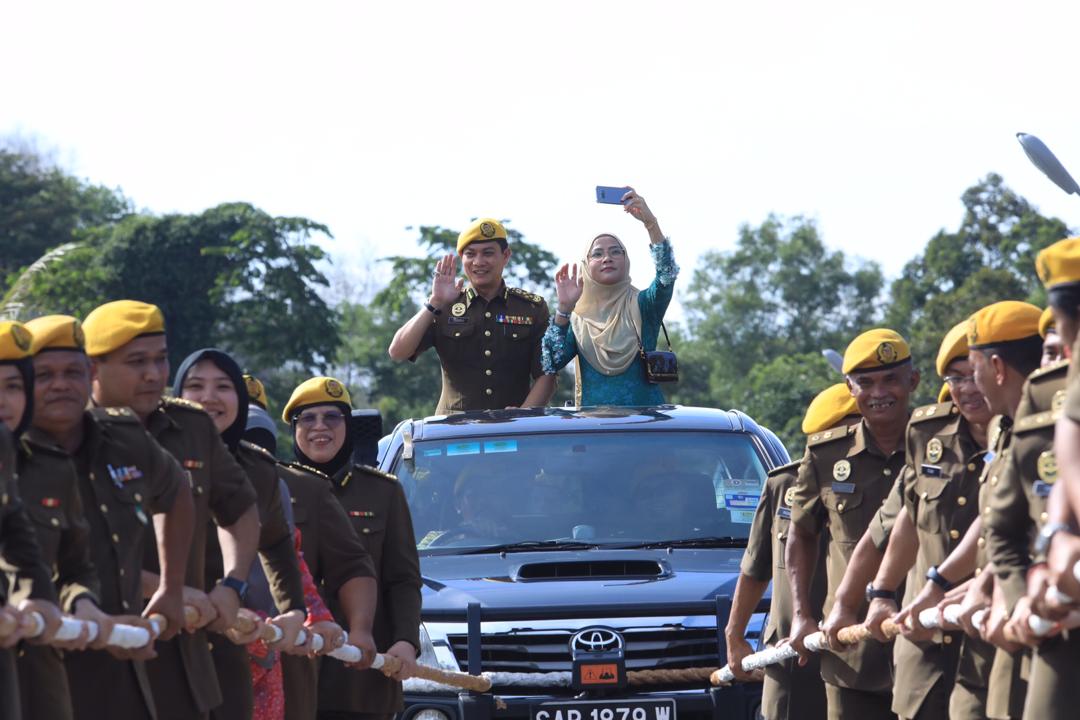 31 Dec 2019 (Selasa), Melaka :
Majlis Serah Tugas KPjR Tn. Zulkifli bin Abidin, Ketua Pengarah RELA Malaysia di <a href="/ALARM_Malaysia/">ALARM</a> bermula jam 2.30 ptg. 
<a href="/KDNPUTRAJAYA/">KDN🇲🇾</a>
<a href="/JamilRakon/">Jamil Rakon</a>
<a href="/zulkifliabidin/">Zul Abidin</a>
<a href="/kamarudin_rapig/">Kamarudin Mohd Rapig</a>
@Roslannong