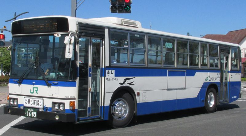 北拓 19年を振り返る 9月 白河 Jrバス関東 福島0か16 9月 宇都宮 関東自動車 宇都宮0か 790 11月 旭川 旭川電気軌道 旭川230あ6012 12月 札幌 北海道北見バス 北見230あ2125