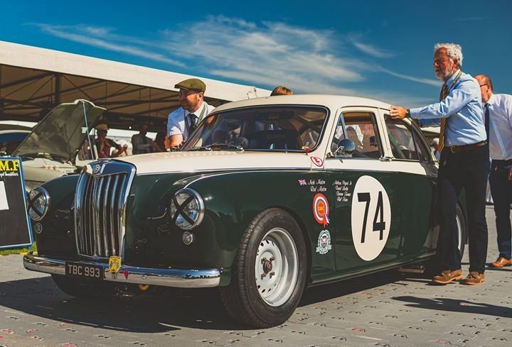 OhsoretroEvents's tweet photo. Old Skool Racers. 🤙
25% off all merch using code ‘BoxingDay’ on https://t.co/pvkTdpnPAO
OhSoRetro Show - Sun 27th Sept 2020
📷: @mishibiro
#OhSoRetro #ClassicCar #ClassicCars #Retro #Retrocar #RetroCars #VintageCar #VintageCars #RaceCar #Cars #Carporn #CarsOfInstagram #Goodw… https://t.co/nxi2EDtyDW