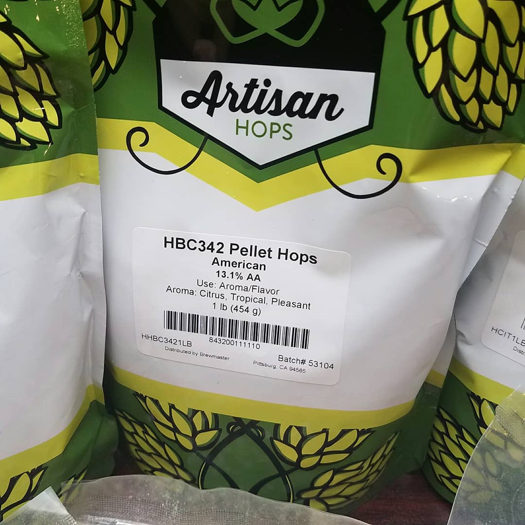 shortcircuitbru's tweet photo. Definitely Haze on the horizon!! Trying some hops I have not before along with one of my favorites!
.
.
.
#citrahops
#hazenation #hazyipa #bringthehaze #juicyipa #tropicalipa #calypsohops #experimentalhop #homebrewing #allgrainbrewing #electricbrewery #electricbrewing #neipa https://t.co/80YyKO4LFS