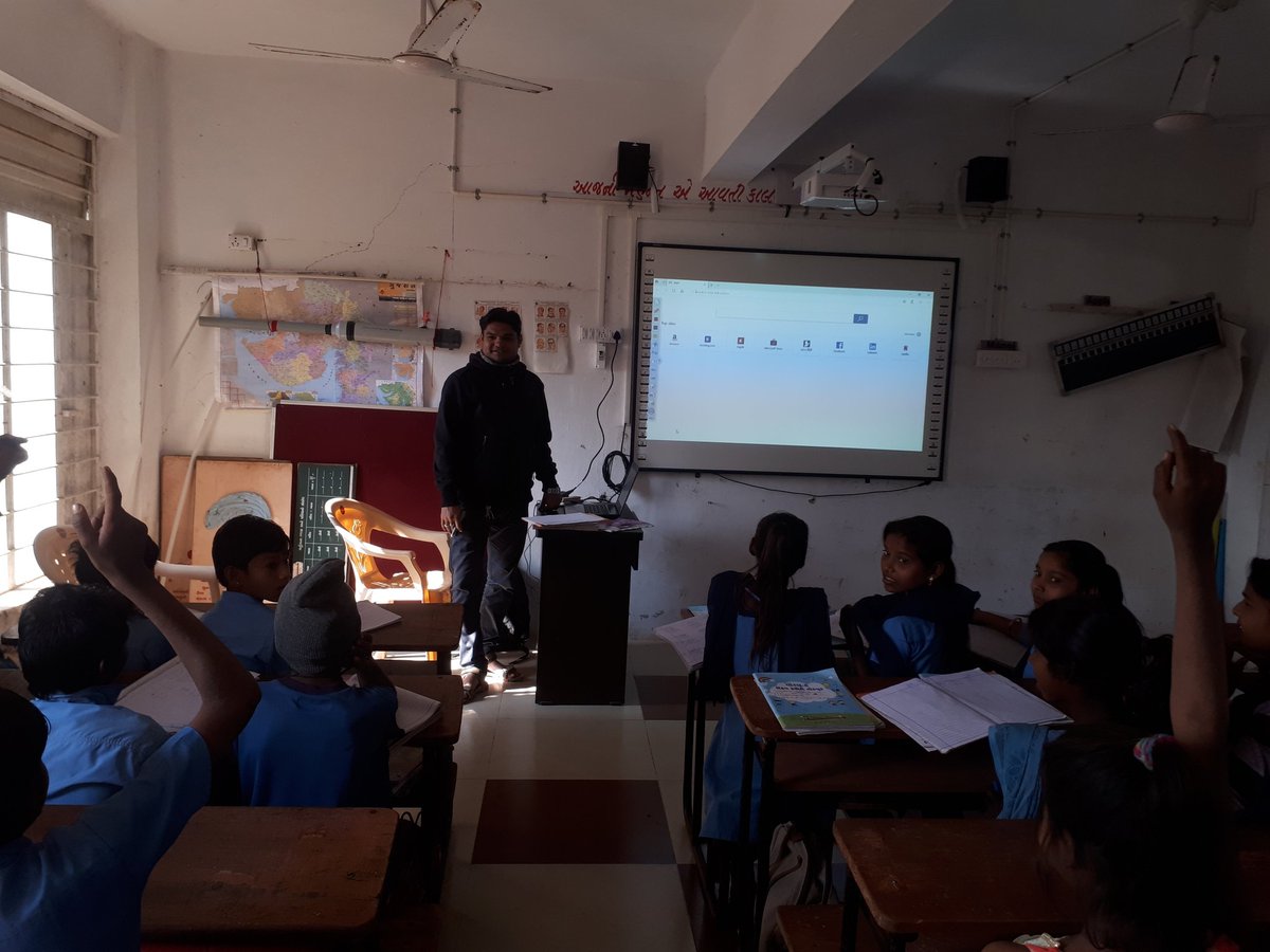 crcbedi2017's tweet photo. Aajni Twinning learning karykaram monitering vakhte balko sathe zyankung sathe sangam ni ek jalak..
Crc bedi
Ta..poahina..di. s.k https://t.co/lFeOePrQXu