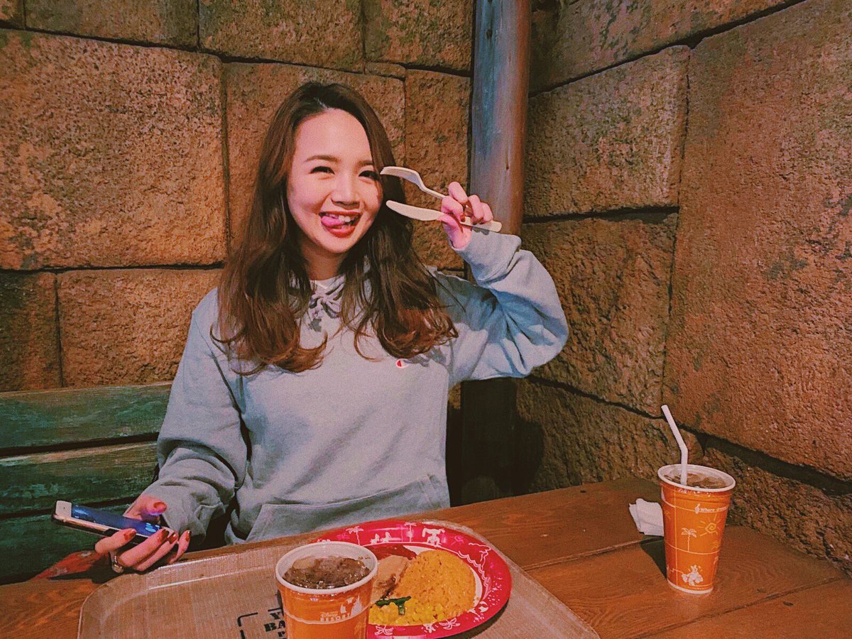 _sami_33's tweet photo. 2019年ディズニー納め！
2020年もみなさんよろしくね！！ https://t.co/IRkBoHxipQ