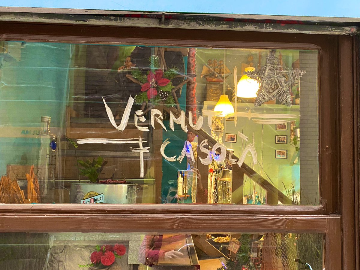 Hora del vermut tweet media