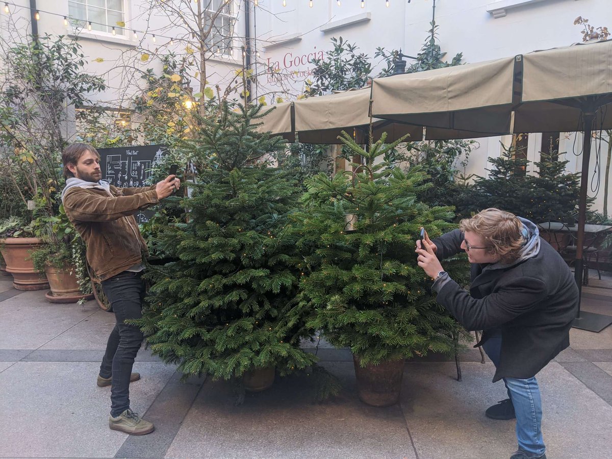 reality_clash's tweet photo. Who has been exploring all the winter markets this Christmas season? We have found some awesome locations to play Reality Clash.

#xmas #festive #xmasmarket #winter #trees #londonmarket #gamingoutside #newyear #realityclash https://t.co/3mKLgjEk36
