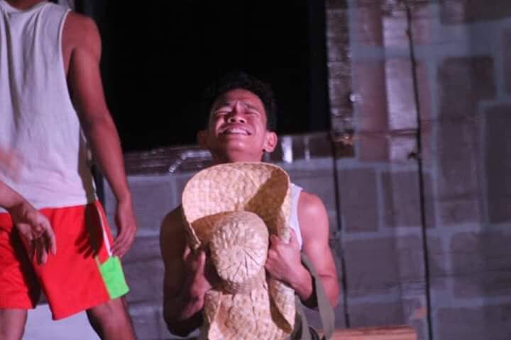 edazr0n's tweet photo. This photos say it all kay kani nga year (2019) CHAMPION mi 🏆🏅🎉 tanan nako gi apilan ngacompetition sa school #BenchCheering #PlayHimala https://t.co/sEp8TqHGVy
