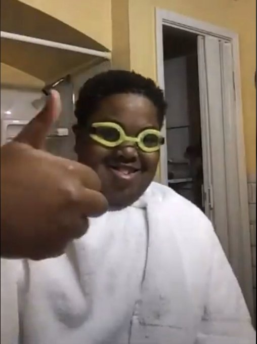 Man a bitch just feel different. 2020 about to be official. I'm ready for it!! https://t.co/E1Js5UcI<a href="/tag/newprofilepic"class="tags"><span>#newprofilepic</span></a>