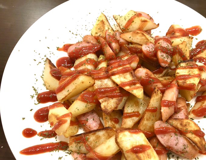 ジャーマンポテトのtwitterイラスト検索結果 古い順