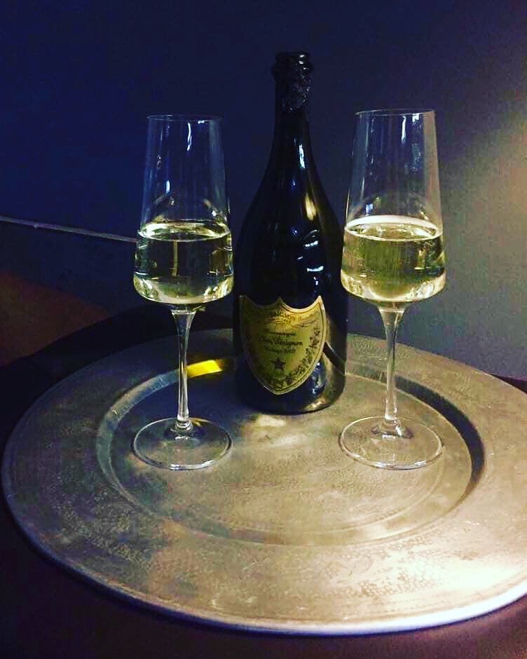 fizzmarketing_'s tweet photo. 2019 Is now drawing to a close and it's time to #reflect back upon what we've #learnt and how we can #build the #business for the #future ! What is your #proudest #achievement of 2019? #teamfizz #believe #makeithappen #letsdothis https://t.co/BLi9JyDlCx