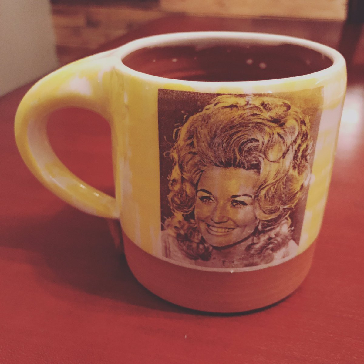 itstamrajane's tweet photo. My new favorite mug. @DollyParton #dollyparton #dollypartonismyhero https://t.co/AjzLldmj60