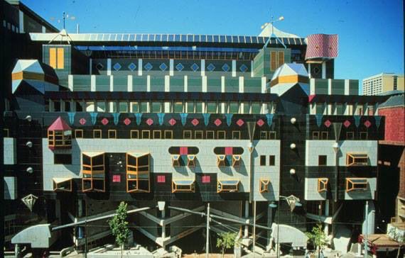 Melbourne has a most remarkable and unique school of polychromatic architecture that started to really kicked off around the time this was built... RMIT 8, Melbourne, Edmond Corrigan, 1993