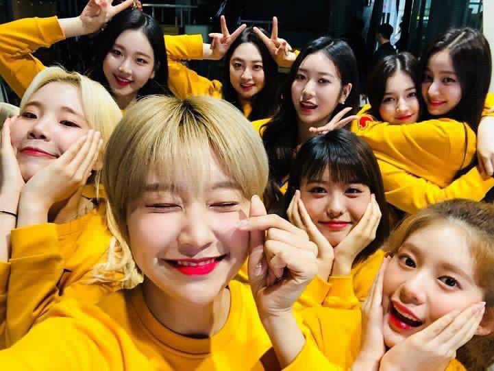 LoveIsOnlyMMLD's tweet photo. let's continue the ride in 2020?
2019 may have its ups and downs but it was still a great ride for merries, right? thank you girls @MMLD_Official for being my safe haven. You are important to me. Let's hold hands together and face what tomorrow holds for us. THANK YOU SO MUCH!❤️ https://t.co/kiCB1HAUoi