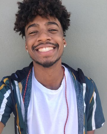 ctnaturally's tweet photo. leeroycameron coming through with that curl and definition!! •
•
•
Repost: https://t.co/w6cjr4XccL