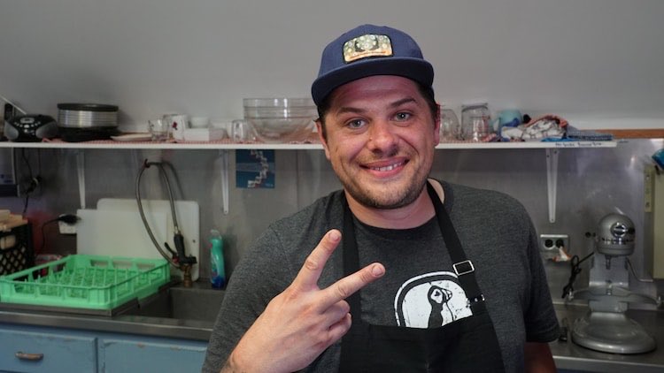 VeroQC's tweet image. Le chef Stéphane Modat ⁦@StephaneModat⁩ est le Grand Lauréat Radio-Canada/Le Soleil 

#villequebec #chef #terroir

ici.radio-canada.ca/nouvelle/14504…