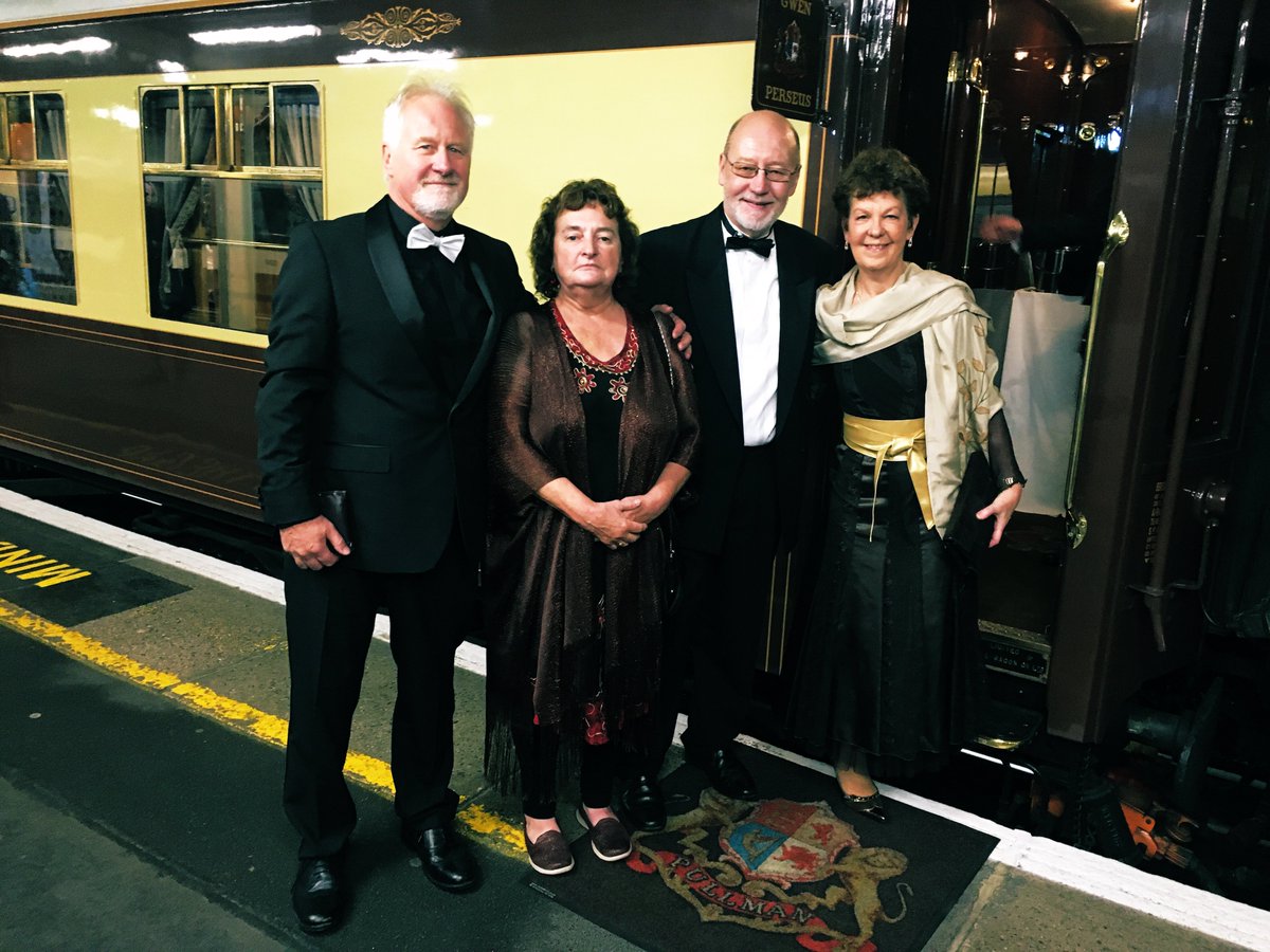 MaryjaneFurniss's tweet photo. Looking forward to welcoming in a new year & decade with v dear friends #pullmantrain https://t.co/PlEP7TECtT