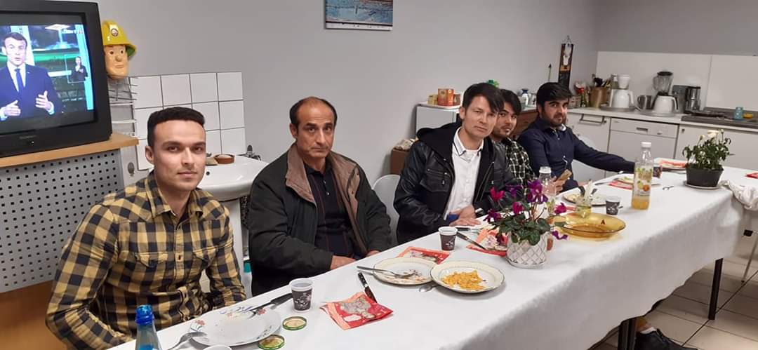 Secourspop61's tweet photo. Pour terminer l'année, les bénévoles de l'antenne d'Argentan ont partagé un repas amical, placé sous le signe de la bonne humeur et de la convivialité. #solidarte @SecoursPop https://t.co/Hl0DTQj4tc