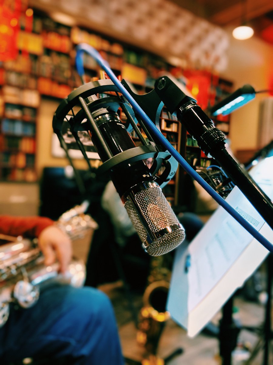 Our V4 FET Condensers will be heard on the horns in the Golden Globes, on music composed by @Stradlvarious!