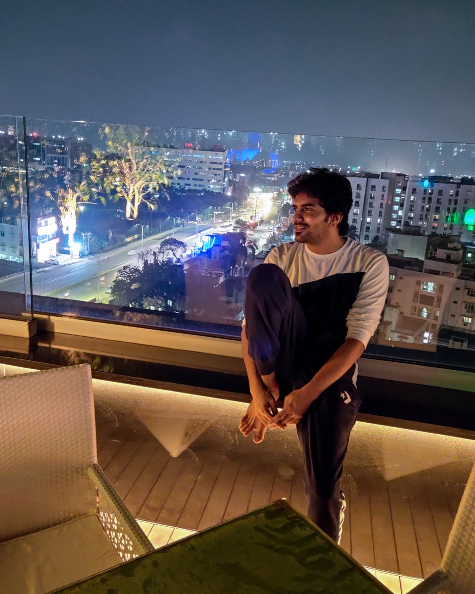 Kavin_m_0431's tweet image. #HappyNewYear2020
#2020IsOurs
#EverydayIsOurs

:)