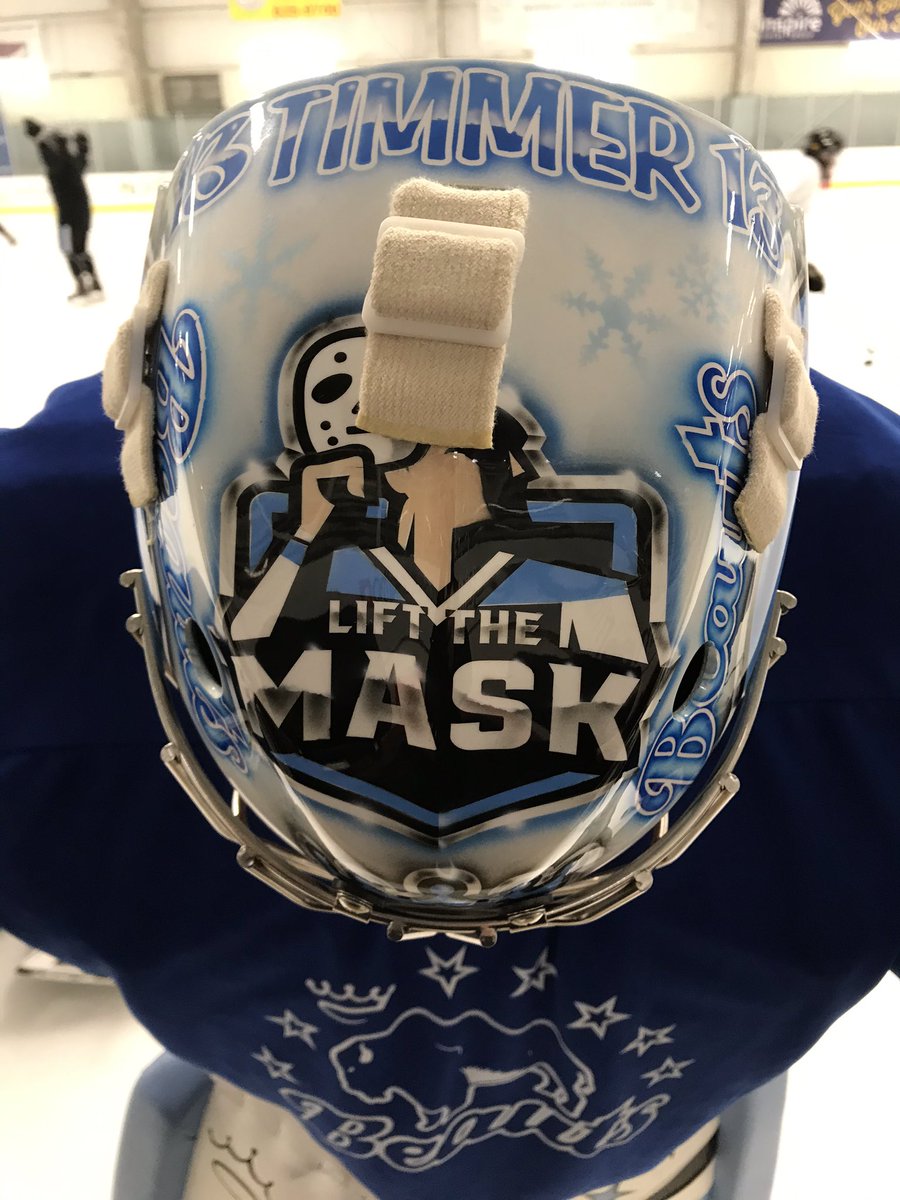 BuffaloBeauts's tweet photo. Who wants to see @lilneumyβs new lid up close? ππ I do! I do!
#NWHL #FortBeaut #Beauts #GoalieLove #McLevman #LilNeumy #LiftTheMask #GoalieGuild https://t.co/21J59iAbHT