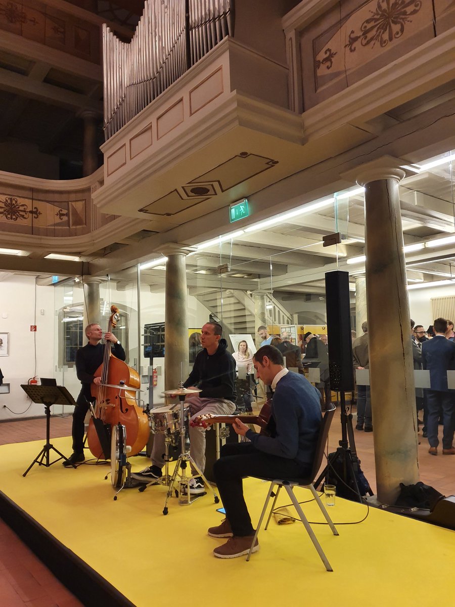 fontane200 tweet media