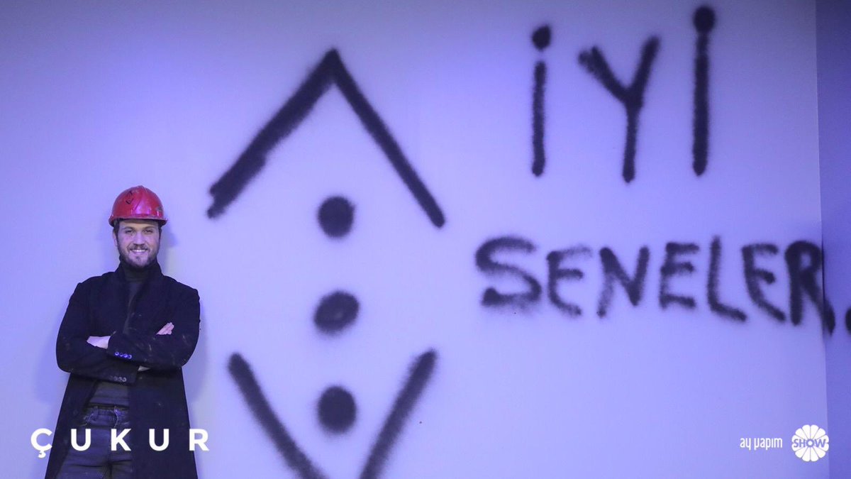 Umut dolu yeni ve güzel bir yıl dileriz.
Mutlu Yıllar! 🎄 #çukur