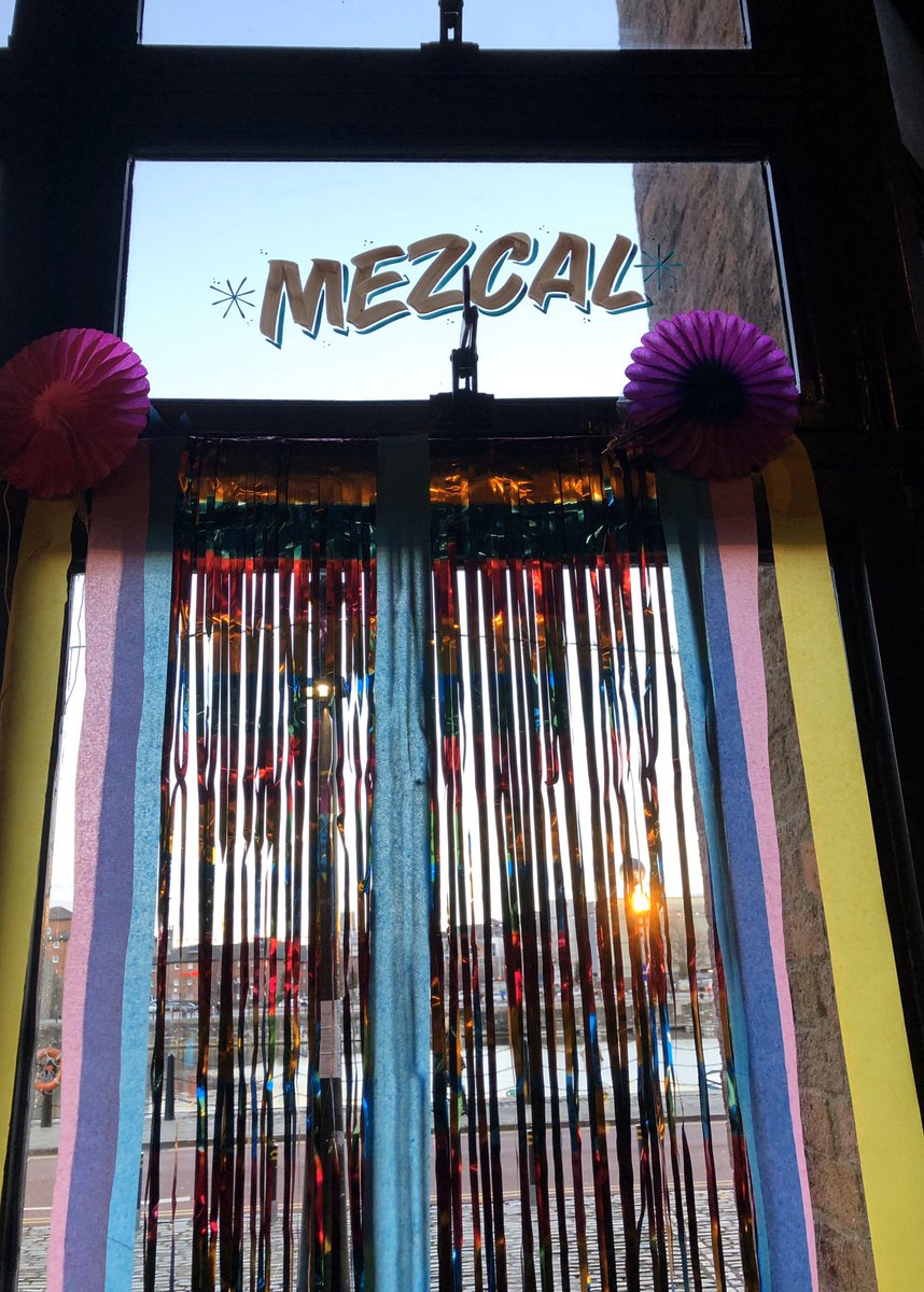 thisismadre's tweet image. Free admission to the bar this evening;
Dj’s
Mezcal
Tacos de canasta
Chips &amp;amp; dips
Tequilla
Party Vibes
Beer
See you there!