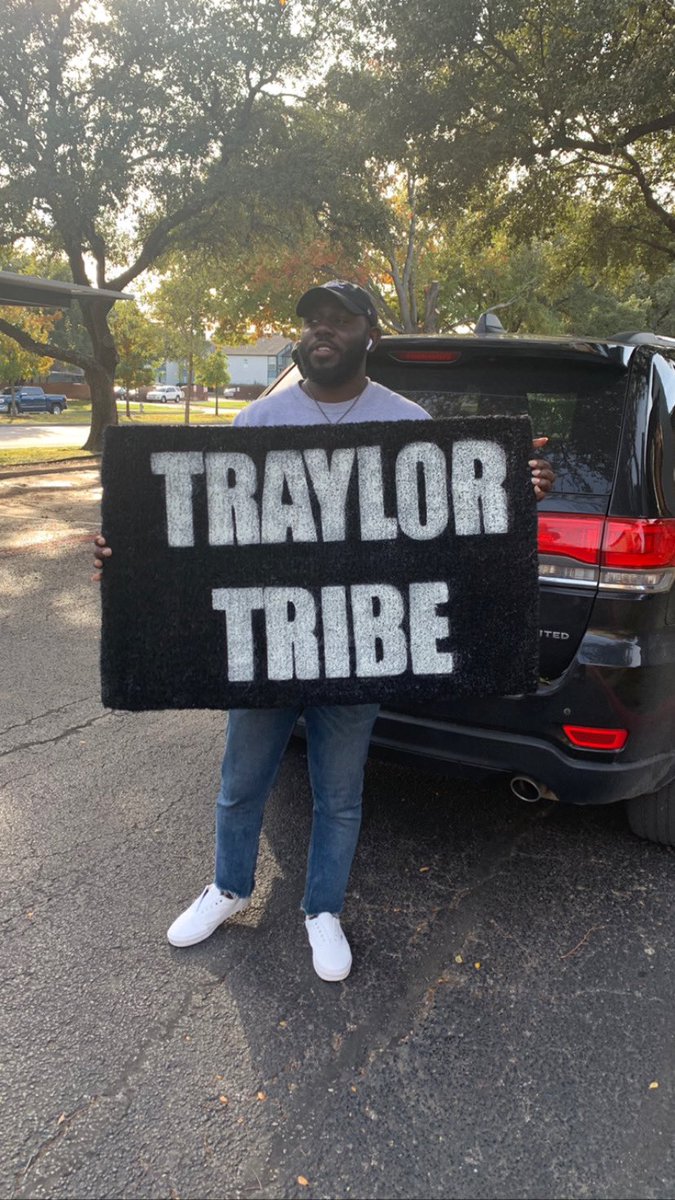 i_am_that_chic's tweet image. #CustomDoormats #HomeDepot #Flexseal #Home #Decor #Outside #Happy #Music #Family #Rustoleum