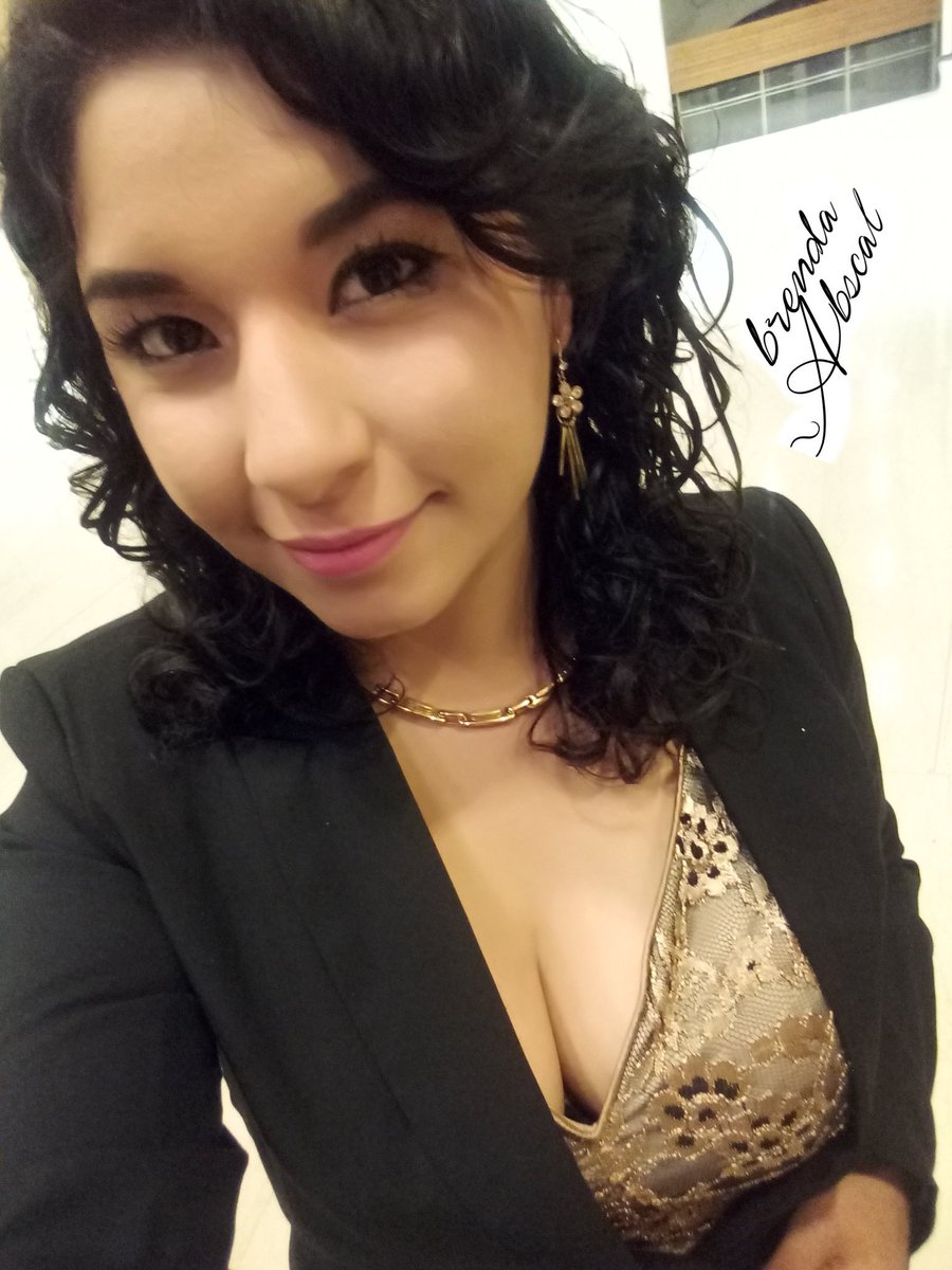 HembraFina's tweet photo. Un abogada #mexicana, con fuerza, elegancia y carácter para enfrentar cualquier desafío legal que se le presente, y porte de sobra para derrochar sensualidad a su paso. Brenda Abascal... https://t.co/BJ3beVGcru