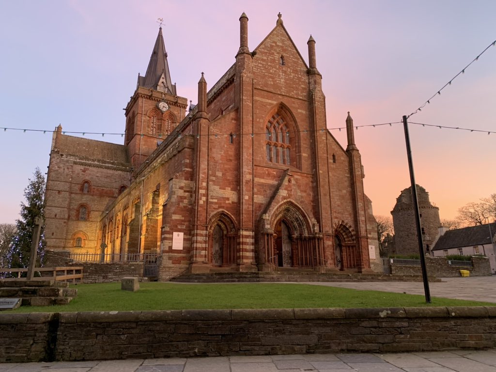 garrygcooper's tweet photo. Late afternoon in #Kirkwall #Orkney magnificent @Saint_Magnus Cathedral taking centre stage where the start of the #kirkwallba will take place on New Year’s Day 2020 tomorrow with the #bagame here at the Mercat across https://t.co/KLEAWVhhCv