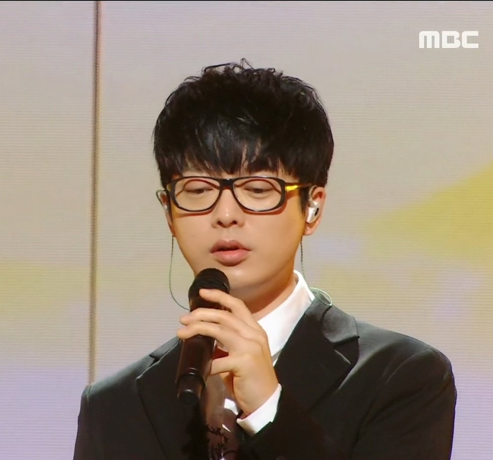 하현우 올해 불혹...?