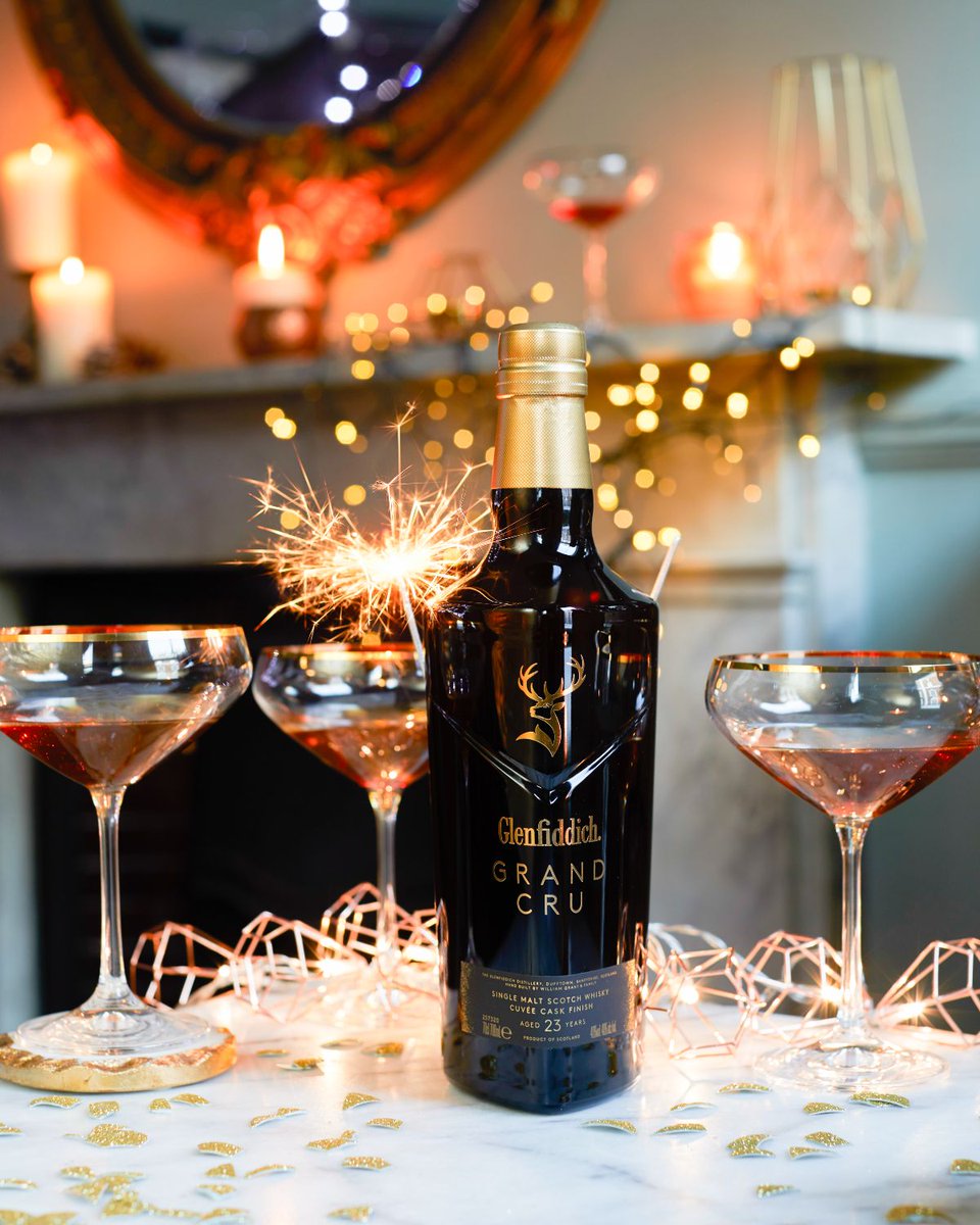 Ignite the occasion. A celebratory dram for a night to remember. #Glenfiddich #NYE #GrandCru