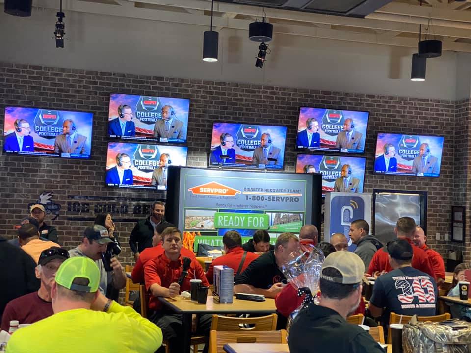 ServproofTupelo's tweet photo. Huge thanks to @TupBWW &amp; all of the First Responders that came to hang out with us to watch the SERVPRO F1RST Responders Bowl! We are very thankful for you all &amp; your service in our community! 🚨🚒🚓🚑🚨 https://t.co/B8P07PSaQN