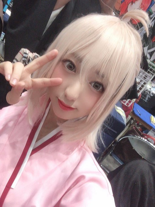 Twitterのコスプレ画像31